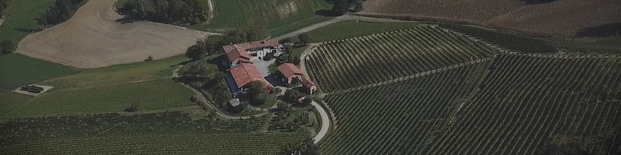 Ein Panorama-Karussellbild von La Fusina, das die Tradition oder das Weinsortiment darstellt, erhältlich bei Vinum Divinum.